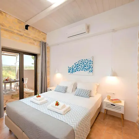 Cretan Breeze Heated Pool